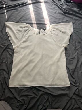 Banana Republic Cream Flutter Sleeve Blouse